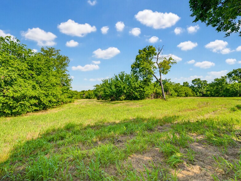 More Photos Of 1300 S Trenchard St, Decatur Land For Sale