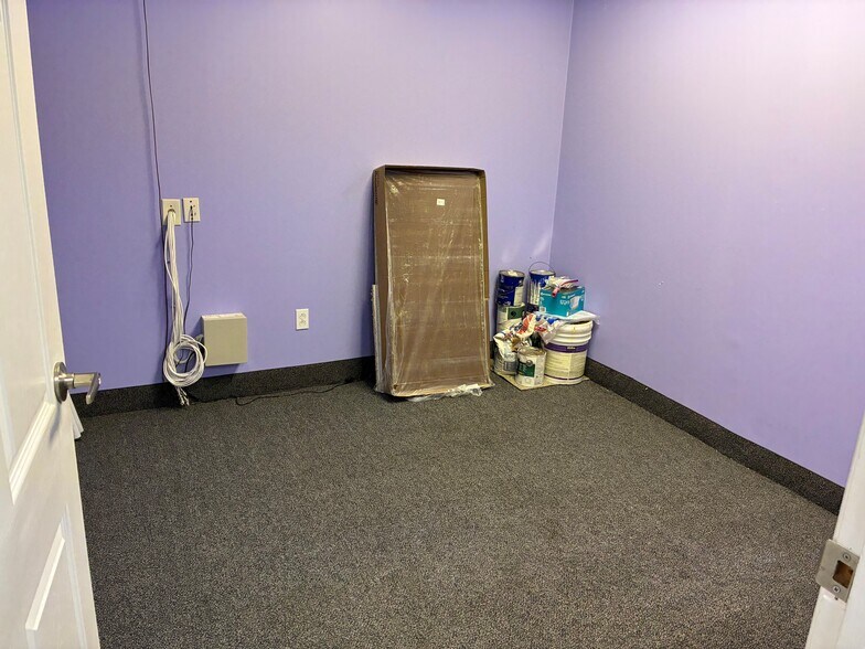 More Photos Of 1122-1124 E Ridge Rd, Rochester General Retail For Sale