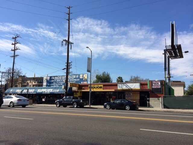 Primary Photo Of 4407-4411 Laurel Canyon Blvd, Studio City Storefront For Lease