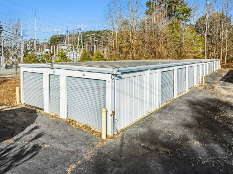 More Photos Of 400 W Depot St, Angier Self Storage For Sale