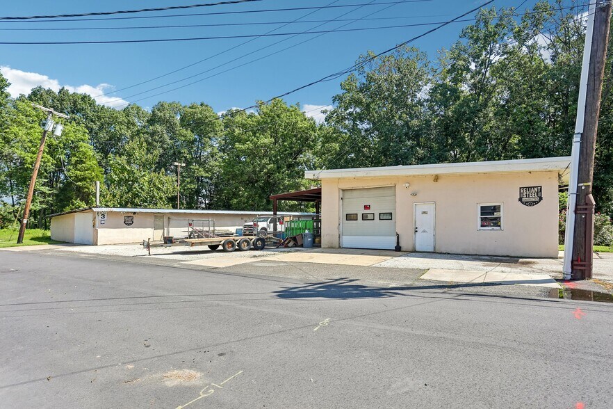 More Photos Of 841 Camden ave, Blackwood Warehouse For Sale