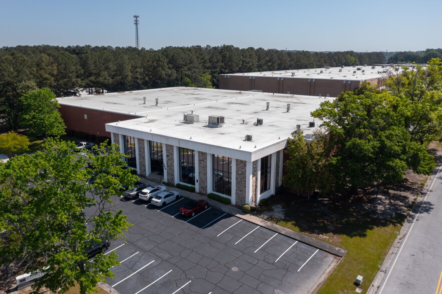 Primary Photo Of 785 Great Southwest Pky SW, Atlanta Warehouse For Lease