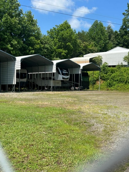 More Photos Of 2936 Hwy 175, Hayesville Specialty For Sale