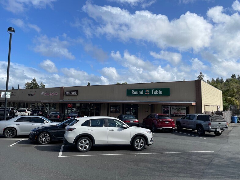 More Photos Of 3629-3637 Mt. Diablo Blvd, Lafayette Restaurant For Lease