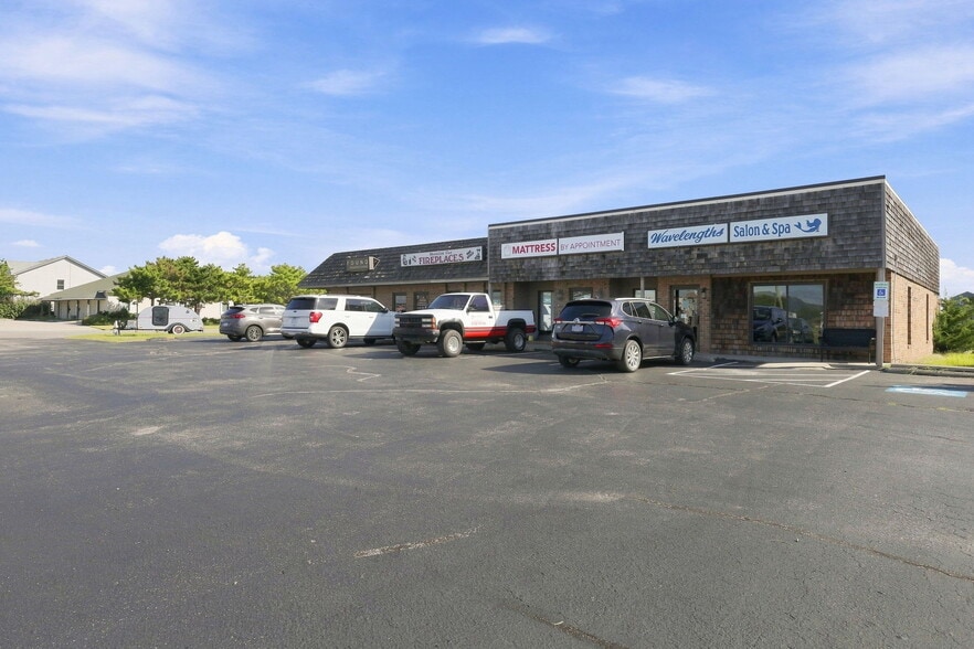 Primary Photo Of 2705 N Croatan Hwy, Kill Devil Hills Freestanding For Sale