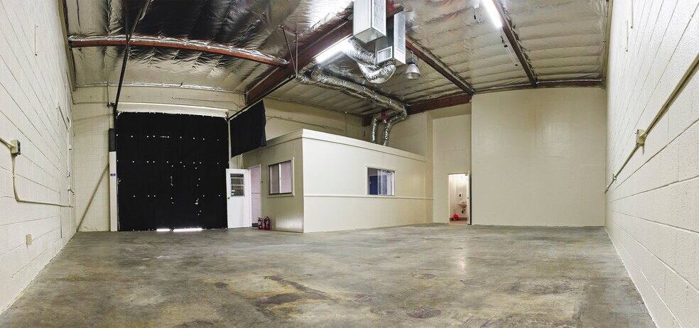 More Photos Of 11800 Sheldon St, Sun Valley Warehouse For Lease