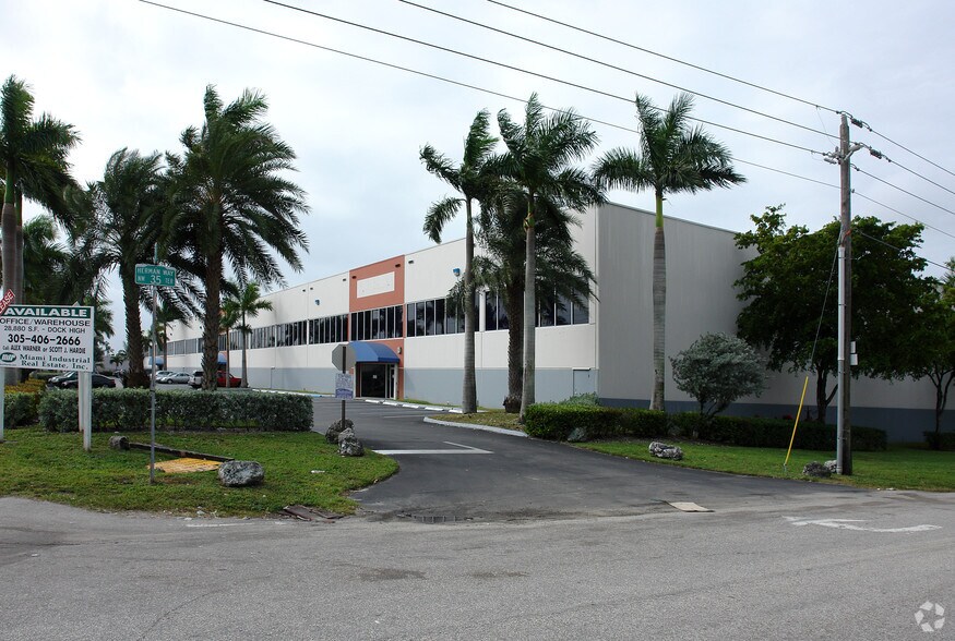 More Photos Of 3520-3560 NW 72nd Ave, Miami Warehouse For Lease