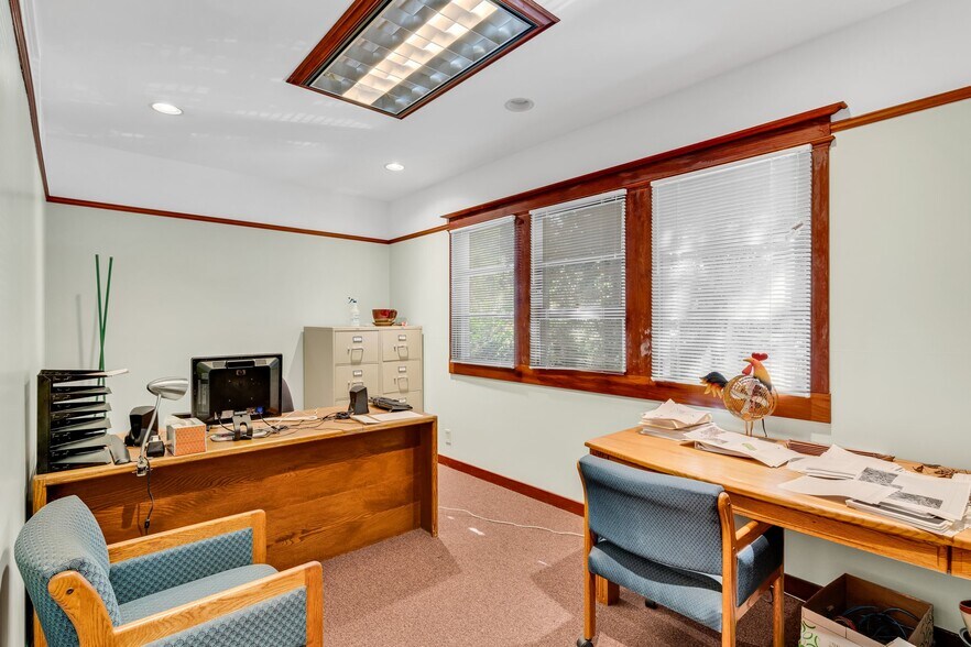More Photos Of 1633 University Ave, Berkeley Office For Lease