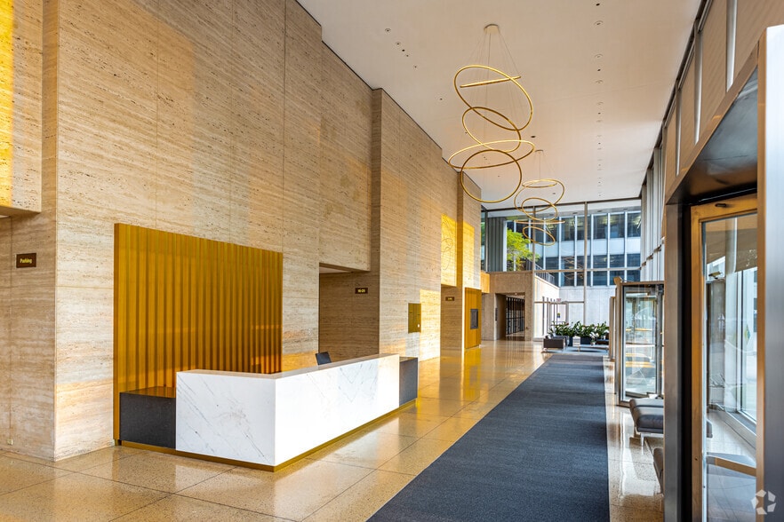 More Photos Of 2345 Grand Blvd, Kansas City Office For Sale