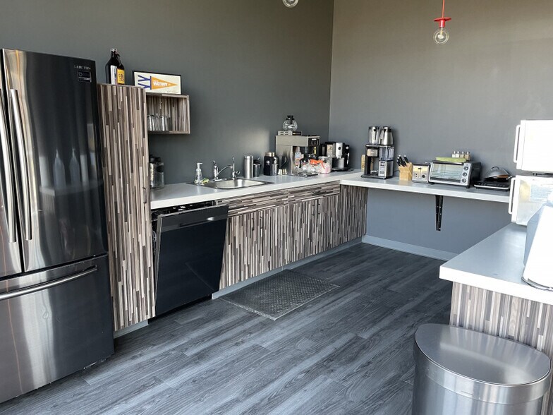 More Photos Of 301 Ohio St, Buffalo Apartments For Lease