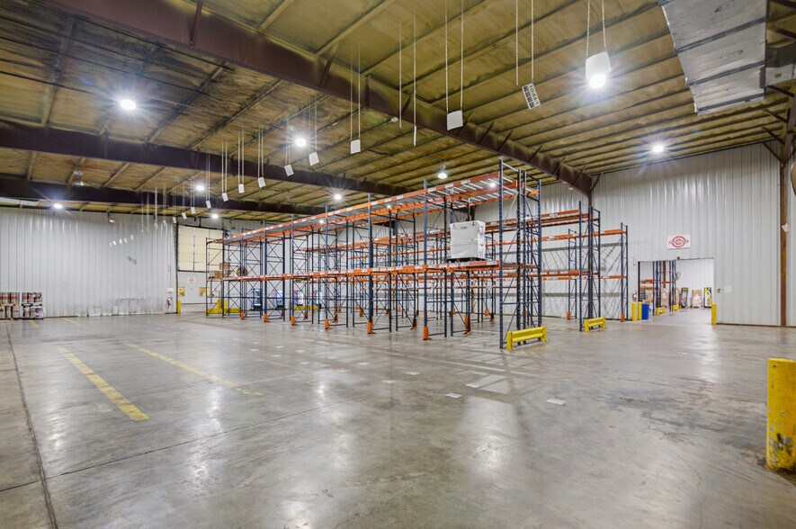 More Photos Of 8316 Lone Tree Rd, Victoria Industrial For Sale