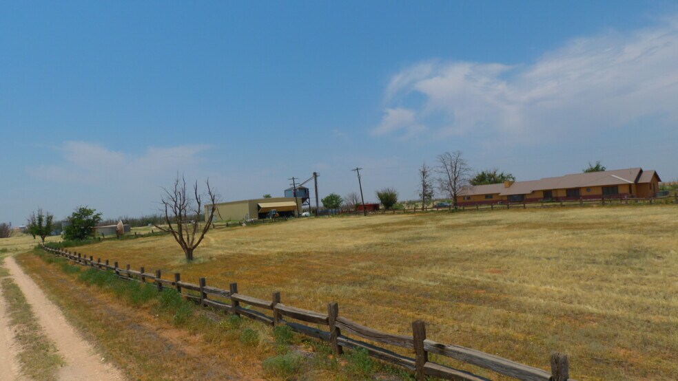 More Photos Of 1016 County Road E, Lamesa Land For Sale