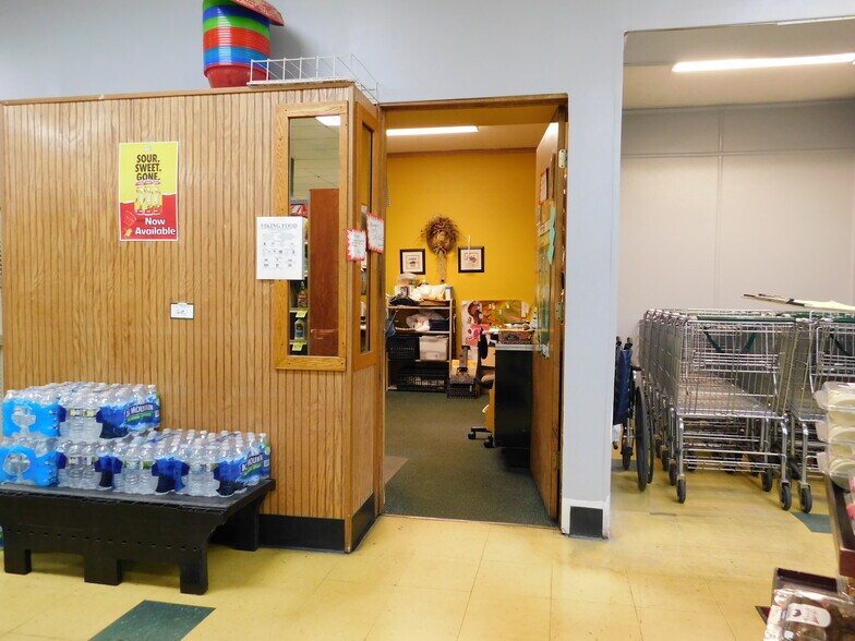 More Photos Of 116 E Rochester St, Akron Freestanding For Sale