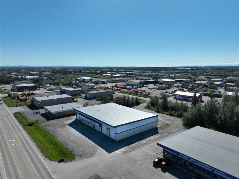 More Photos Of 2151 Van Horn Rd, Fairbanks Warehouse For Lease
