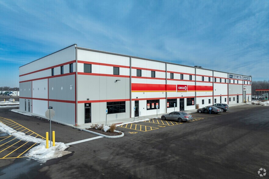 More Photos Of 70 Airport Rd, Elgin General Retail For Sale