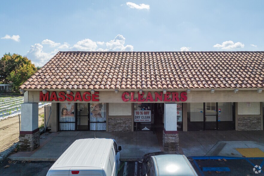 More Photos Of 4117-4141 Riverside Dr, Chino Storefront Retail Office For Lease