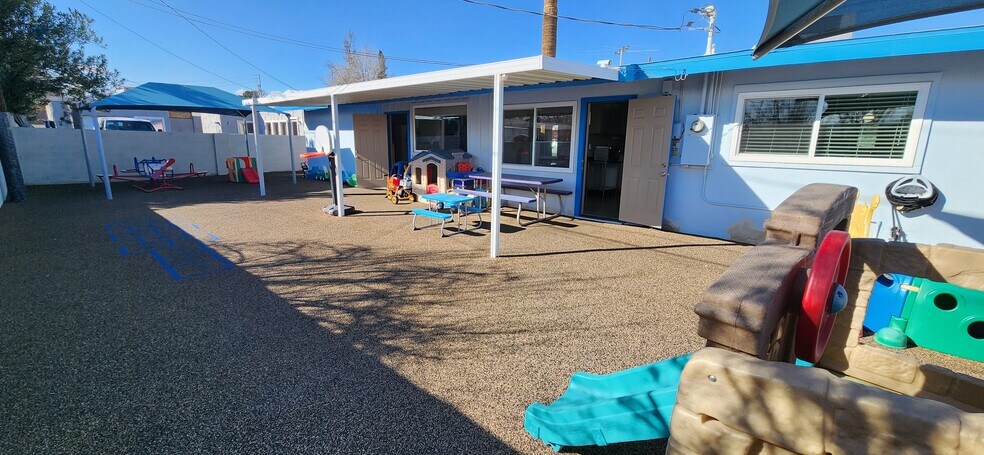 More Photos Of 3707 Vegas Dr, Las Vegas Daycare Center For Sale