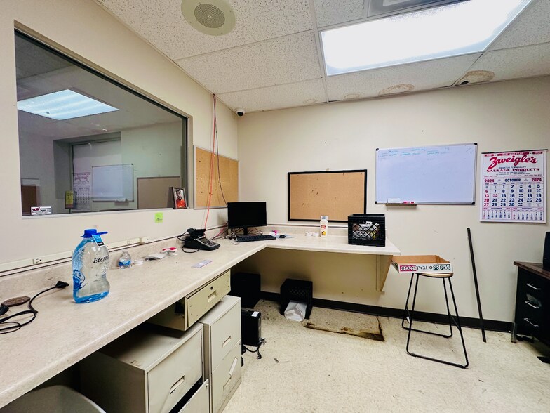 More Photos Of 45-47 Ellicott St, Batavia Storefront Retail Office For Lease