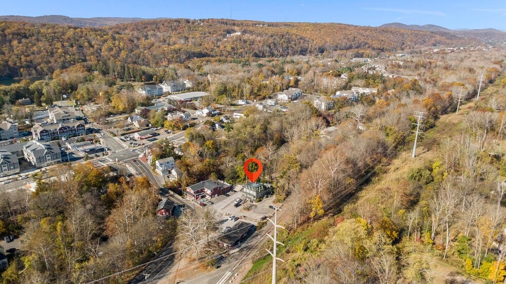 More Photos Of One Tuck's Rd, Brookfield Multifamily For Sale