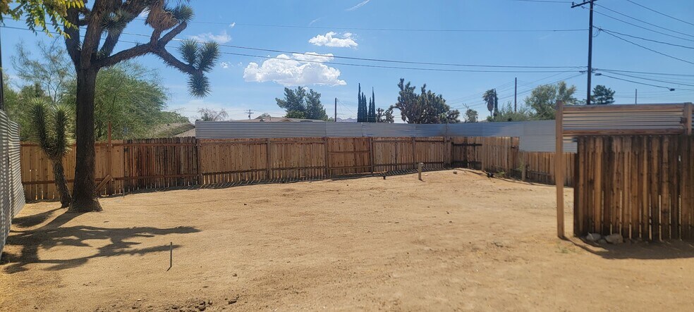 More Photos Of 7165 Sage Ave, Yucca Valley Apartments For Sale