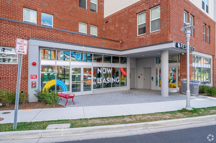 More Photos Of 4205-4206 Knox Rd, College Park Apartments For Lease