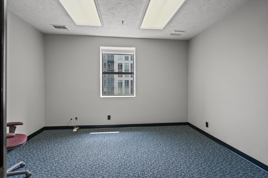 More Photos Of 817 Main St, Cincinnati Office Residential For Sale