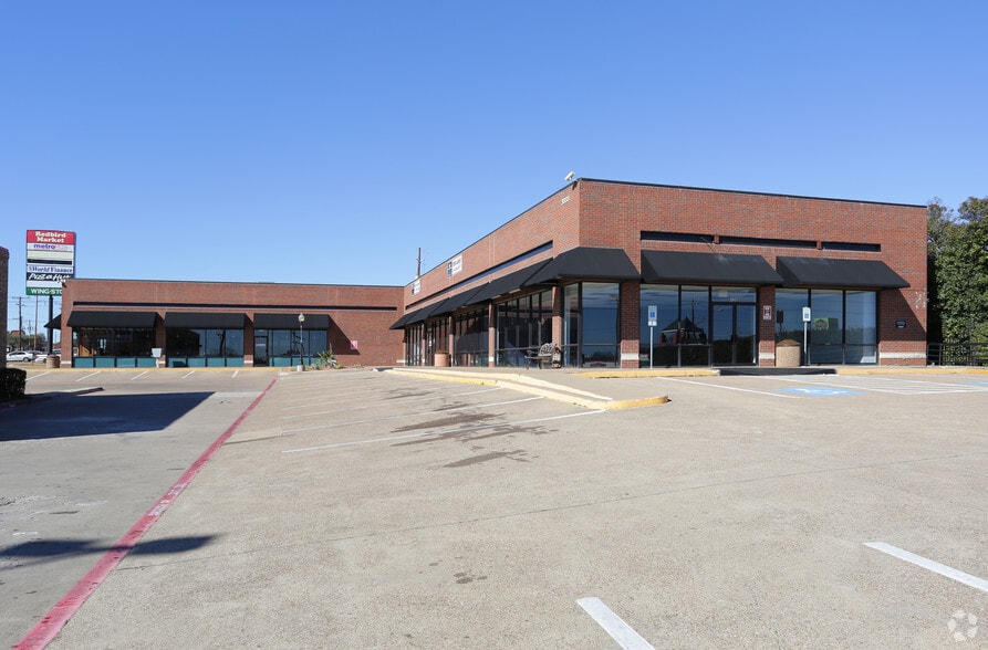 More Photos Of 3333 W Camp Wisdom Rd, Dallas Unknown For Lease