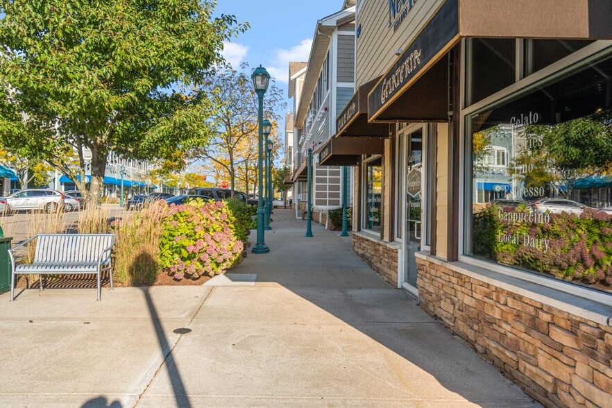 More Photos Of 50 South County Commons Way, South Kingstown Unknown For Lease