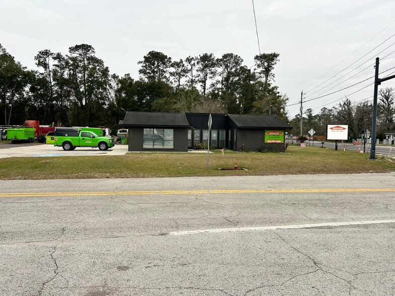 More Photos Of 10569 Lem Turner Rd, Jacksonville Medical For Sale