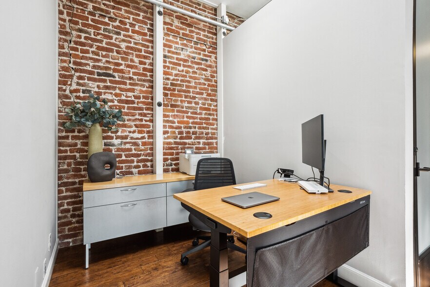 More Photos Of 247 High St, Palo Alto Office For Lease