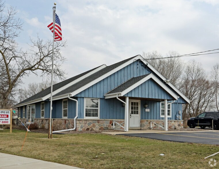 More Photos Of 450 N Wales Rd, Wales Office For Lease