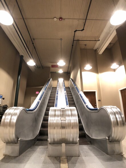 More Photos Of 625 Ryan St, Lake Charles Apartments For Sale