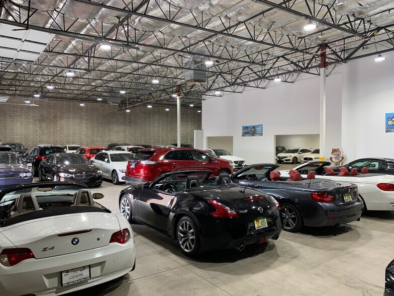 More Photos Of 1835 W Crest Ln, Phoenix Warehouse For Sale