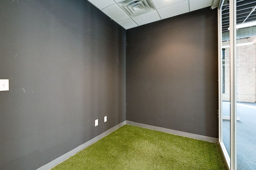 More Photos Of 211 N 1st St, Minneapolis Loft Creative Space For Lease