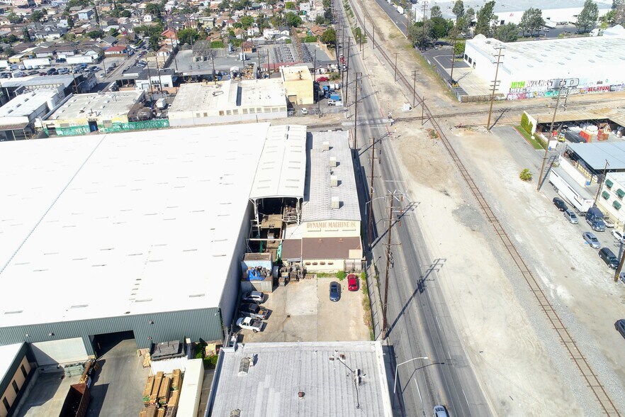 More Photos Of 3400-3470 Randolph St, Huntington Park Warehouse For Lease