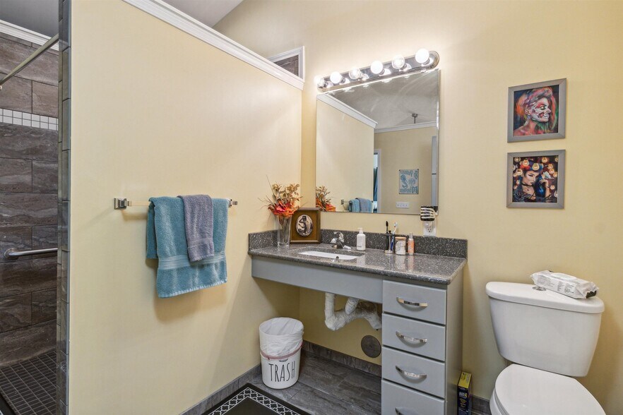 More Photos Of 7010 Frances Rd, Flushing Convenience Store For Sale