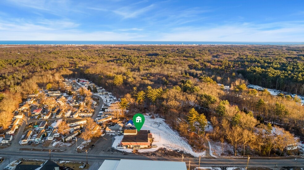 More Photos Of 188 Lafayette Rd, Salisbury Restaurant For Sale
