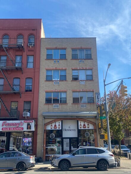 More Photos Of 2025 Third Ave, New York Apartments For Sale