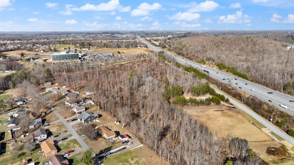 More Photos Of 0000 St Joseph Ln, London Land For Sale
