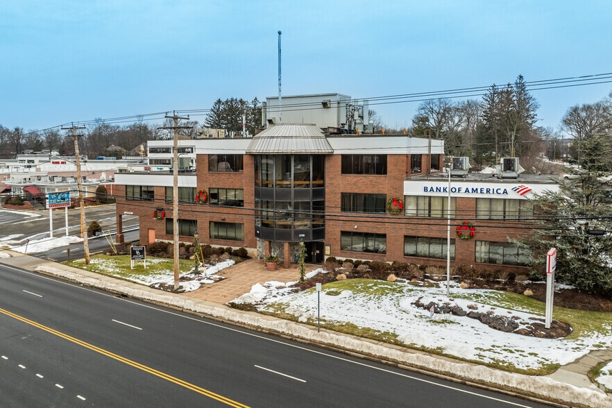 More Photos Of 2150 Black Rock Tpke, Fairfield Coworking Space