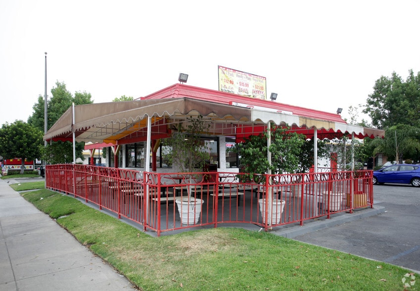 More Photos Of 9311-9347 Slauson Ave, Pico Rivera Unknown For Lease