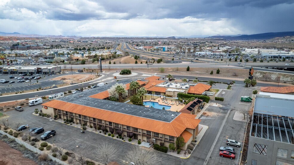 More Photos Of 1450 S Auto Mall Dr, St George Hotel For Sale