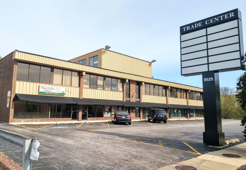 More Photos Of 9525 S 79th Ave, Hickory Hills Office For Lease