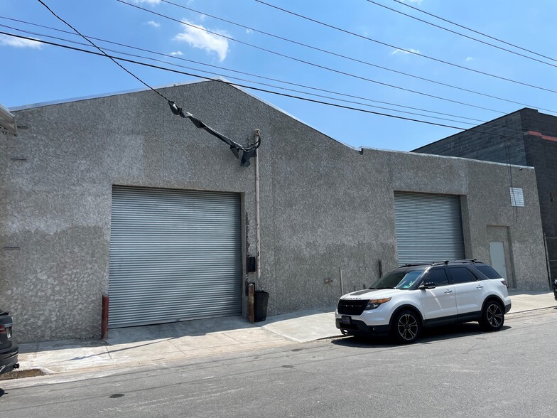 Primary Photo Of 81 Dale Ave, Paterson Manufacturing For Lease