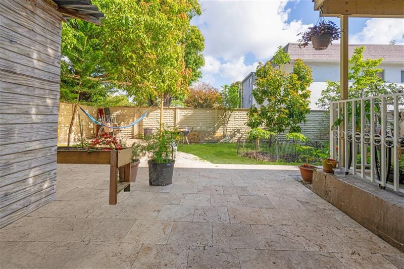 More Photos Of 516 SW 7th Ct, Miami Multifamily For Sale