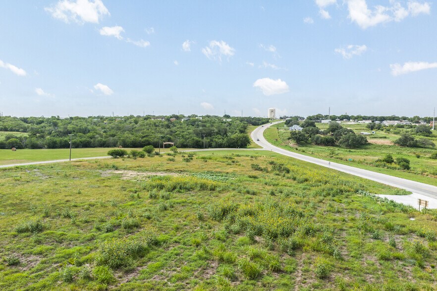 More Photos Of TBD U.S. 183, Gonzales Land For Sale