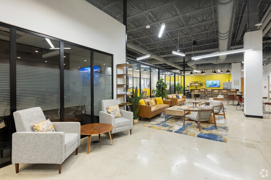 More Photos Of 700 S Rosemary Ave, West Palm Beach Coworking Space