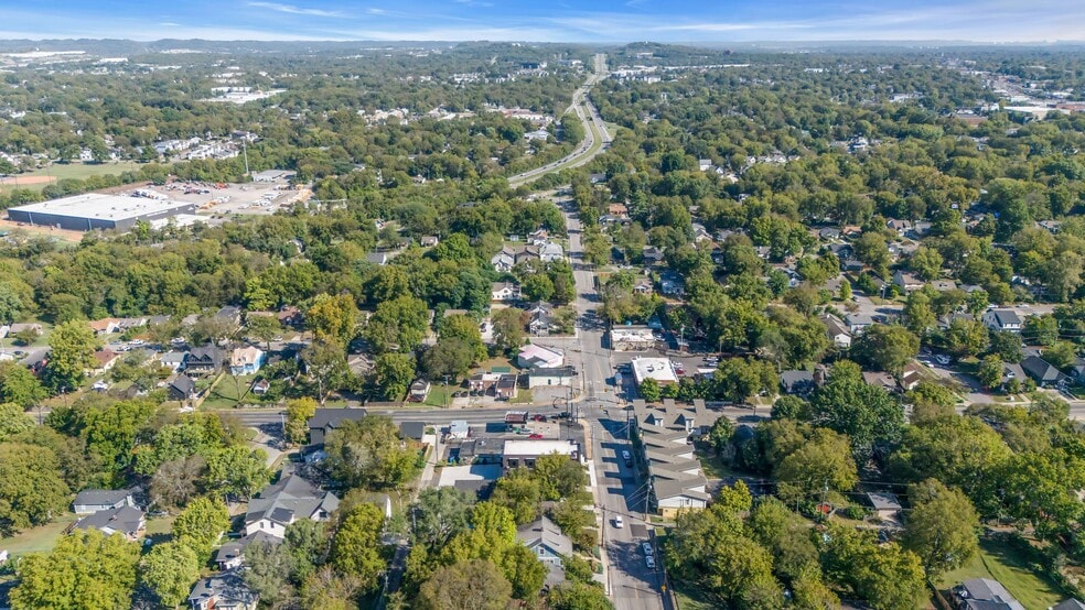 More Photos Of 722 McFerrin Ave, Nashville Restaurant For Lease