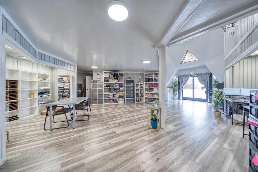 More Photos Of 1501 E Artesia Blvd, Long Beach Freestanding For Sale