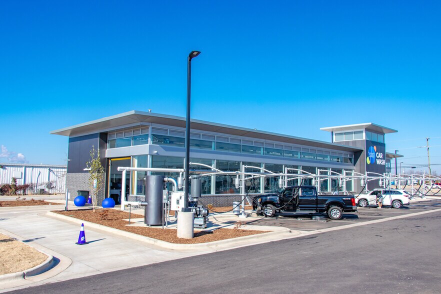 More Photos Of 2610 E Main St, Russellville Carwash For Sale